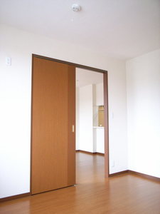 カサベルテＢ 203号-4