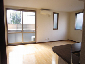 Ｇｌａｄ　Ｒｅｓｉｄｅｎｃｅ 101号-2