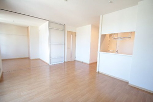 シャーメゾンハルモニア 203号-3