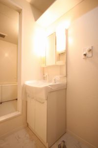 ウィステリア中央 102号-7