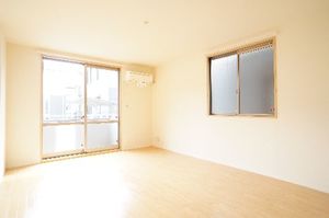 ソレアードヴィラＢ 101号-2