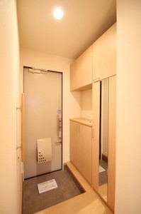 レラ・チセ 1号-10