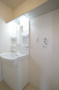 ｐｌａｃｅ　ｄｅ　ｐｌａｇｅ　Ⅳ 201号-9