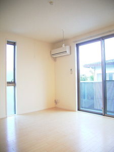 セントポーリア 201号-3