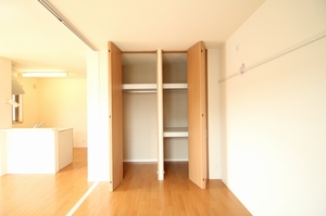 クレアメゾン 203号-6