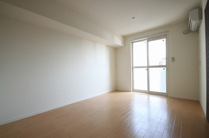 ＳｈａＭａｉｓｏｎ　Ｃｅｒｅｚｏ 102号-3