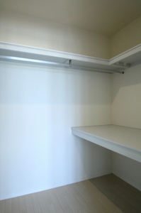 Ｖｏｉｅ　ｌａｃｔｅｅ 301号-4