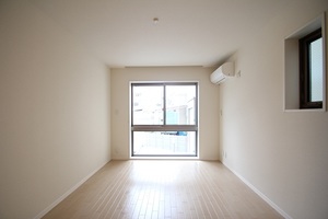 メゾン・ド・ソレイユ 102号-4