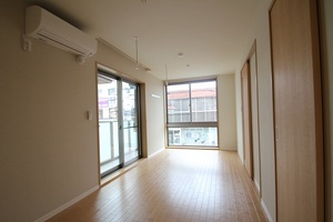 メゾン・ド・ソレイユ 305号-4