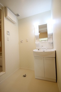 メゾン・ド・ソレイユ 305号-5