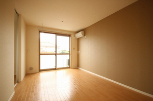 フォレナメゾン A 202号-3