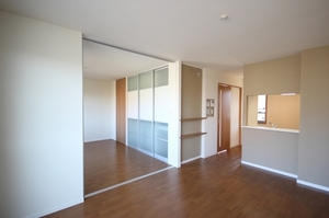 グランパーク JIN 105号-3