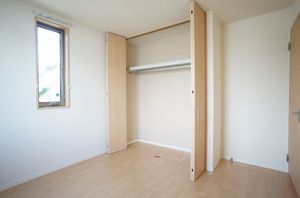 メゾン・ド・ローリエ　Ⅴ 101号-6