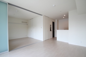 Q-brick 102号-10