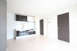 シャーメゾン　ノースリバー 202号-4