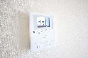 シャーメゾン　ノースリバー 202号-7