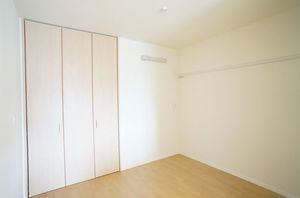 メゾン赤芝 202号-5