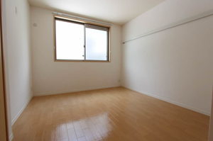 L’avenir due 105号-5