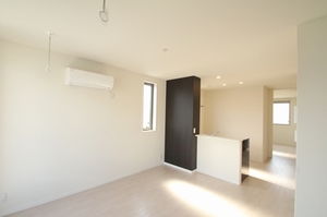 アザレア　Ⅱ 102号-2