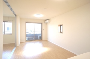 ベルクルー　Ⅱ 306号-2