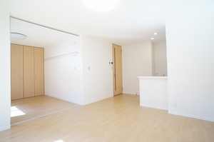 レーヴ・やまと 101号-3