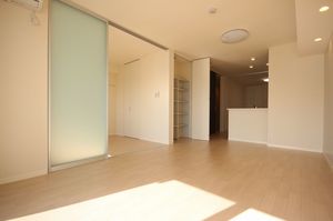 グラッツィエ 303号-4