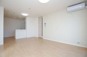 メゾントロワ 303号-2