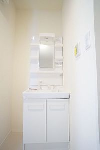 ワンハピネス 203号-7