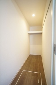 ジェット・サオ 101号-9