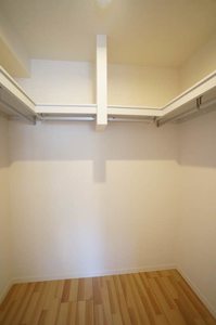 インターシェーン 202号-5