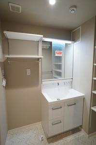 グランドセレニティ三郷中央 301号-9