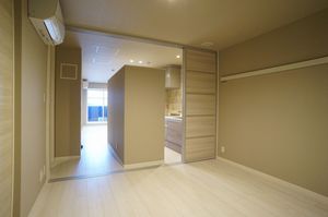 グランドセレニティ三郷中央 302号-3