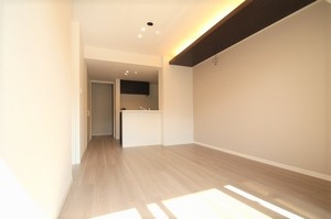 リフィシア 203号-4