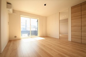 リフィシア 301号-2