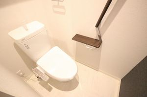 カーサ エイチ・エム 302号-11