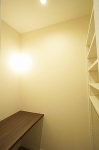 ラフィナート 302号-11