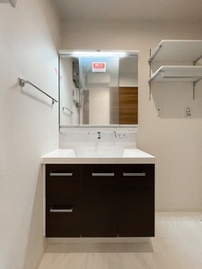 グランエスポア早稲田 301号-8