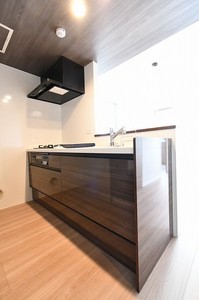 モンターニュ　エイチ　ワイ 206号-3