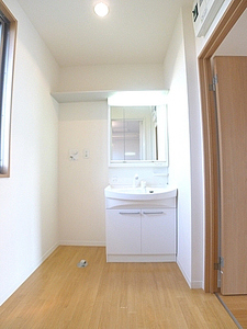 シャーメゾン・シュープリーム　Ⅰ号館 103号-9