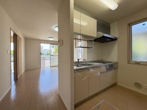 メゾンソレイユ 101号-2