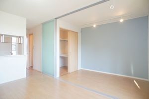 Ｗｅｓｔ　ｆｉｅｌｄ 102号-4