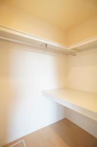 Ｗｅｓｔ　ｆｉｅｌｄ 102号-9