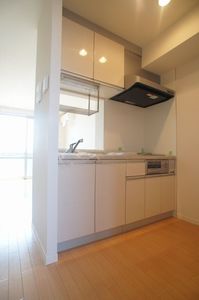 West field 202号-4