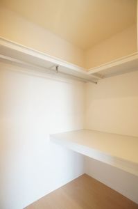 West field 202号-9