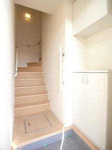 ブランドール四番館 201号-3