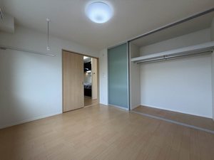 エストグレイス壱番館 102号-7