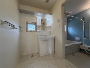 エストグレイス壱番館 102号-9