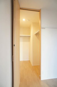 カーサ・ラゴルナ 208号-4