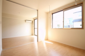 ジョリー宮下 102号-7