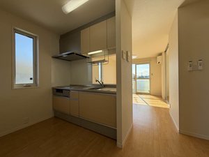 アンビエラ　Ｂ 202号-4